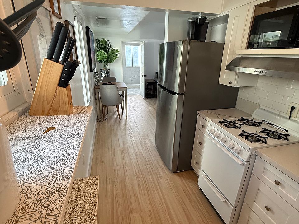 1st image of 2247 Brant St APT 4
