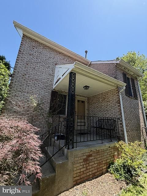 1st image of 10869 Lockwood Dr