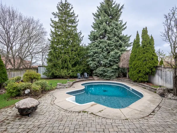 759 Childs Dr, Milton, ON L9T 4L3