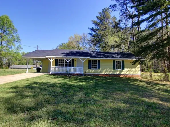 502 Moore St, Oxford, GA 30054