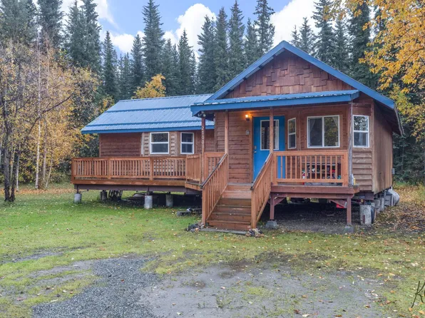 2700 Lycoming Ct, Fairbanks, AK 99709