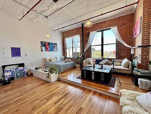 1st image of 255 McKibbin St #515