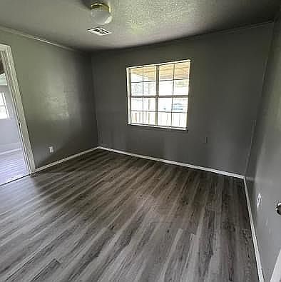 2nd image of 712 SW 4th St