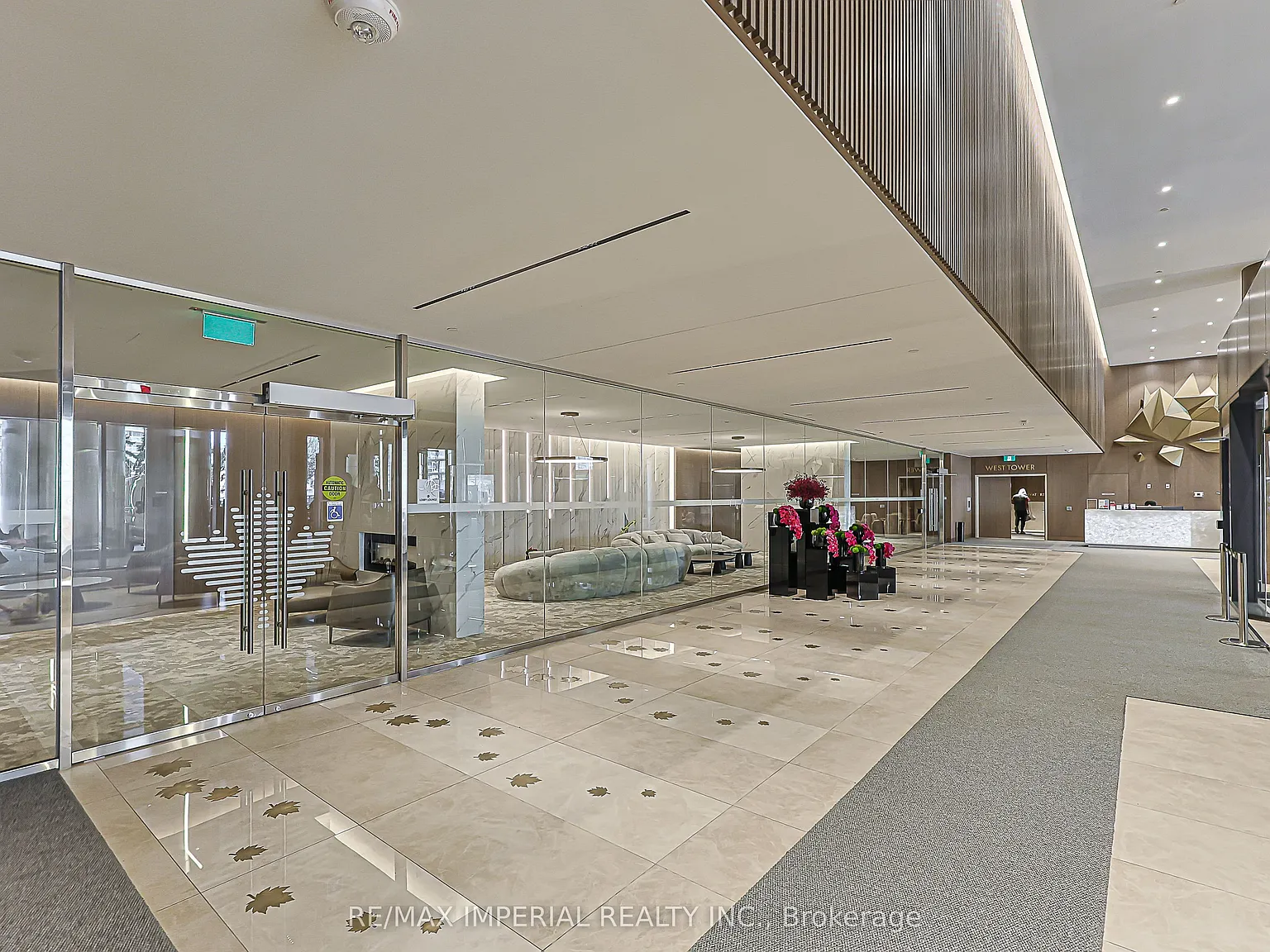 3 bed, $3,990 — Photo 4