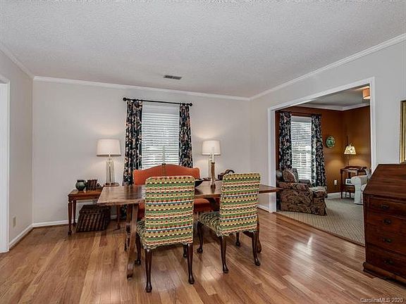 4th image of 931 Somersby Ln