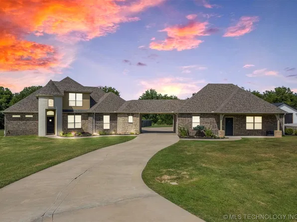 10085 Ratliff Dr, Claremore, OK 74017