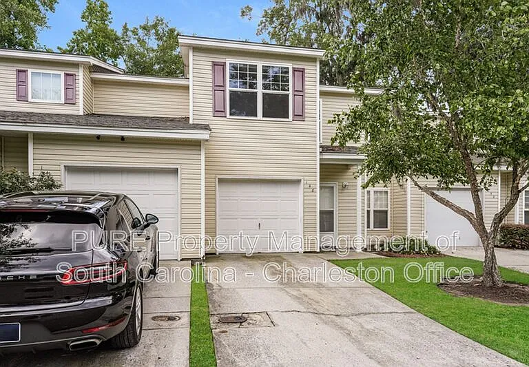148 Grand Oaks Dr — Photo 2