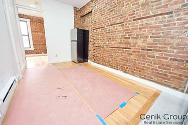 Rented by Genik Group Corp