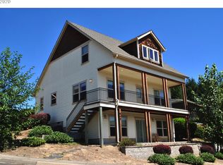 940 Kristen Way, Cottage Grove, OR 97424