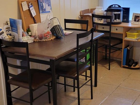 3rd image of 117 Locust St #5