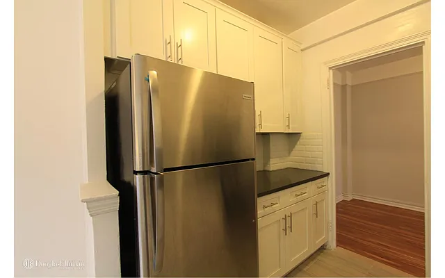 Rented by Douglas Elliman | media 4