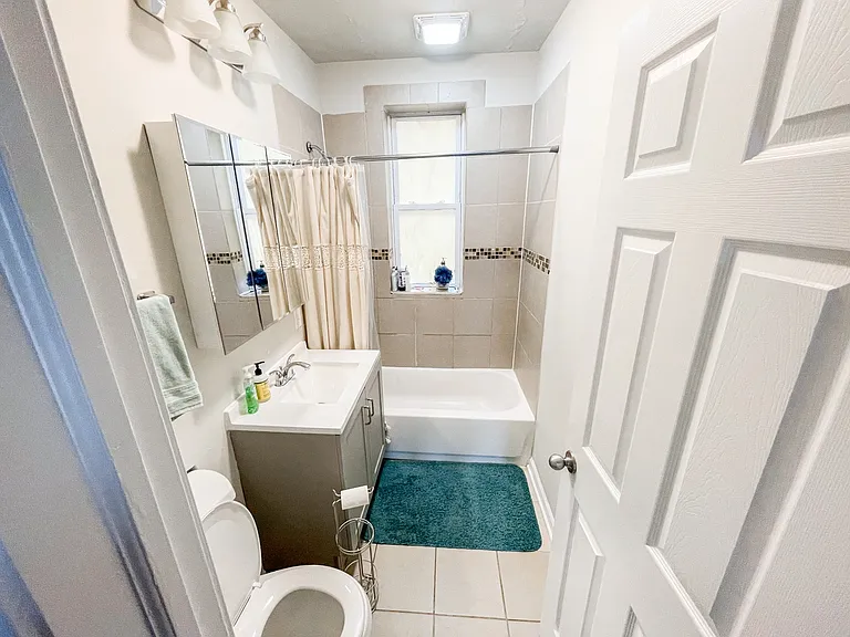 2500-08 W. Pensacola Ave. / 4334-42 N. Campbell Ave. — Photo 7