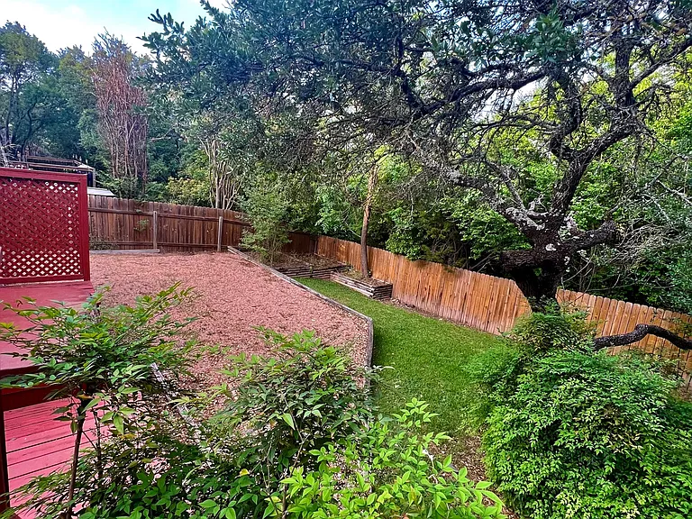 10405 Pariva Trl — Photo 30