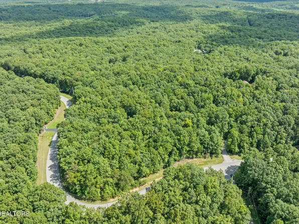Cumberland Cove Rd, Monterey, TN 38574