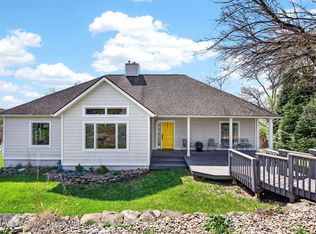18 Latham Cir, Saugerties, NY 12477