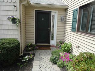 29 Hampton Towne Est, Hampton, NH 03842