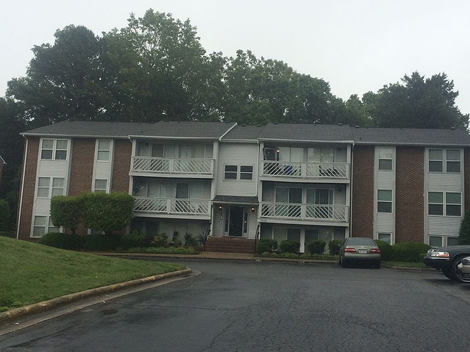 2nd image of 9500 Shannon Green Dr APT L