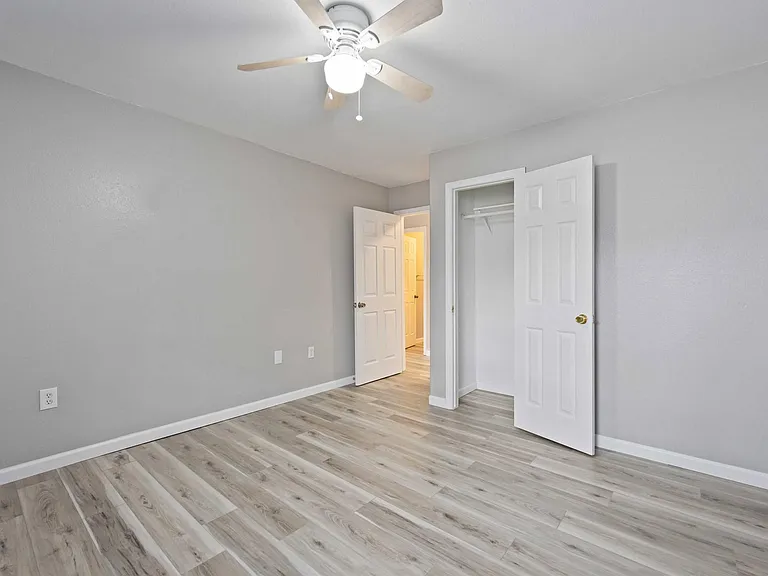 1728 Connorvale Rd #B — Photo 34