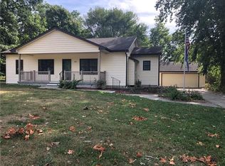 305 15th Ave SW, Altoona, IA 50009