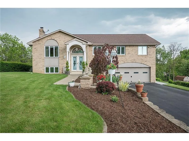 2449 Demare Dr photo 1