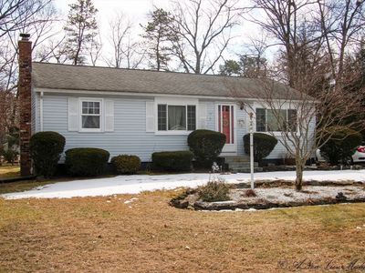 5 Droy Cir, Easthampton, MA, 01027