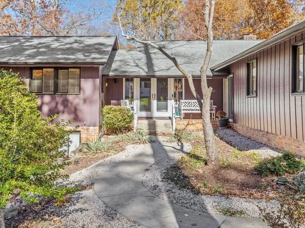 4501 Wingate Dr, Raleigh, NC 27609