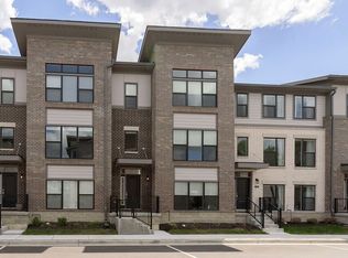 639 Golborne St, Carmel, IN 46032