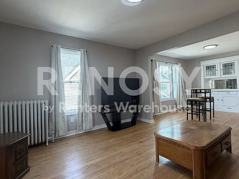 2925 2nd Ave S #3 — Photo 6