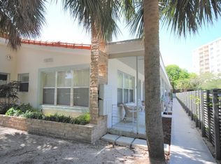 935 Bay Dr, Miami Beach, FL 33141