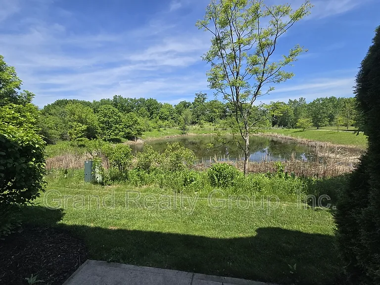 376 S Jade Ln — Photo 19
