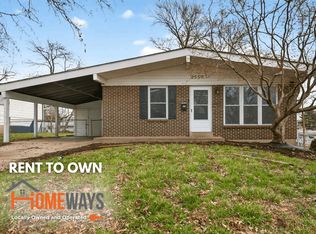 2550 Pheasant Dr, Florissant, MO 63031