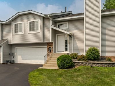 2822 Riverwood Ln NW, Rochester, MN, 55901
