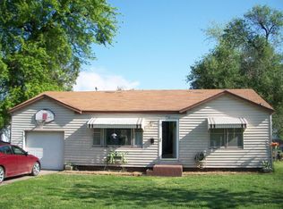 414 13th Ave NW, Miami, OK 74354