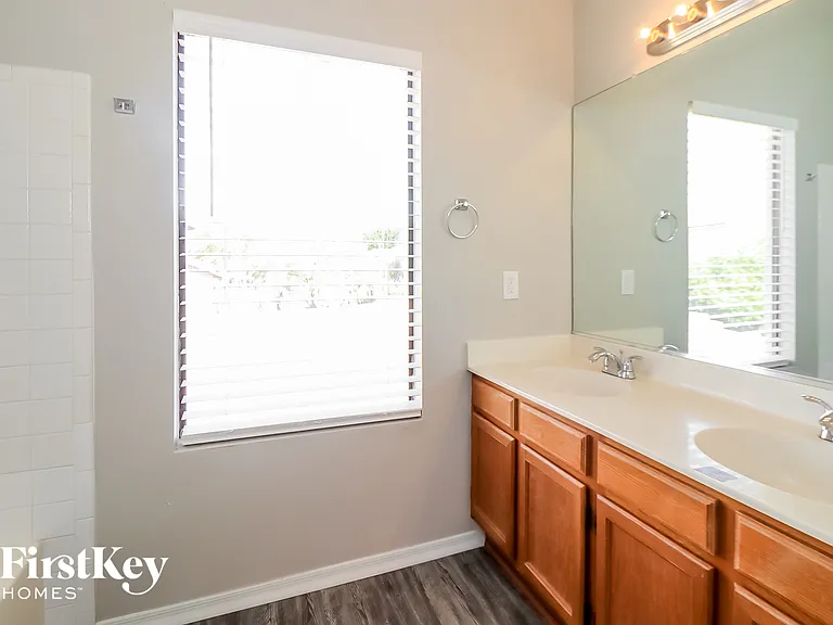 3638 E Verdin Rd — Photo 13