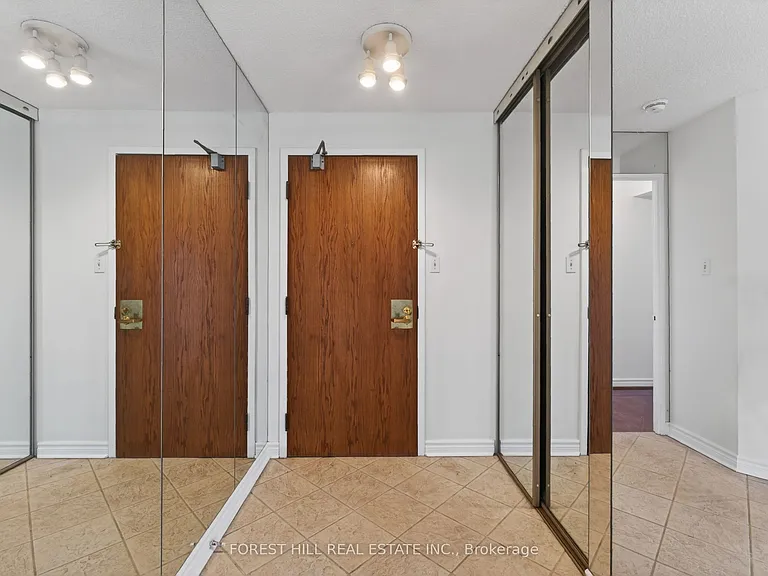 343 Clark Ave W #203 — Photo 3