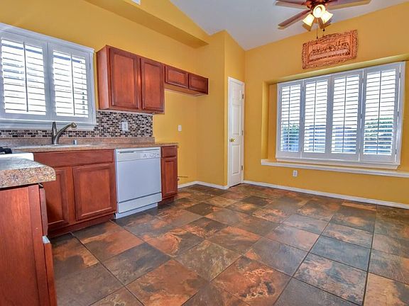 3rd image of 12250 Amstater Cir