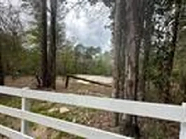 7389 Teaswood Dr, Conroe, TX 77304