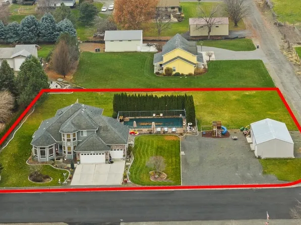 5620 W Dradie Street, Pasco, WA 99301