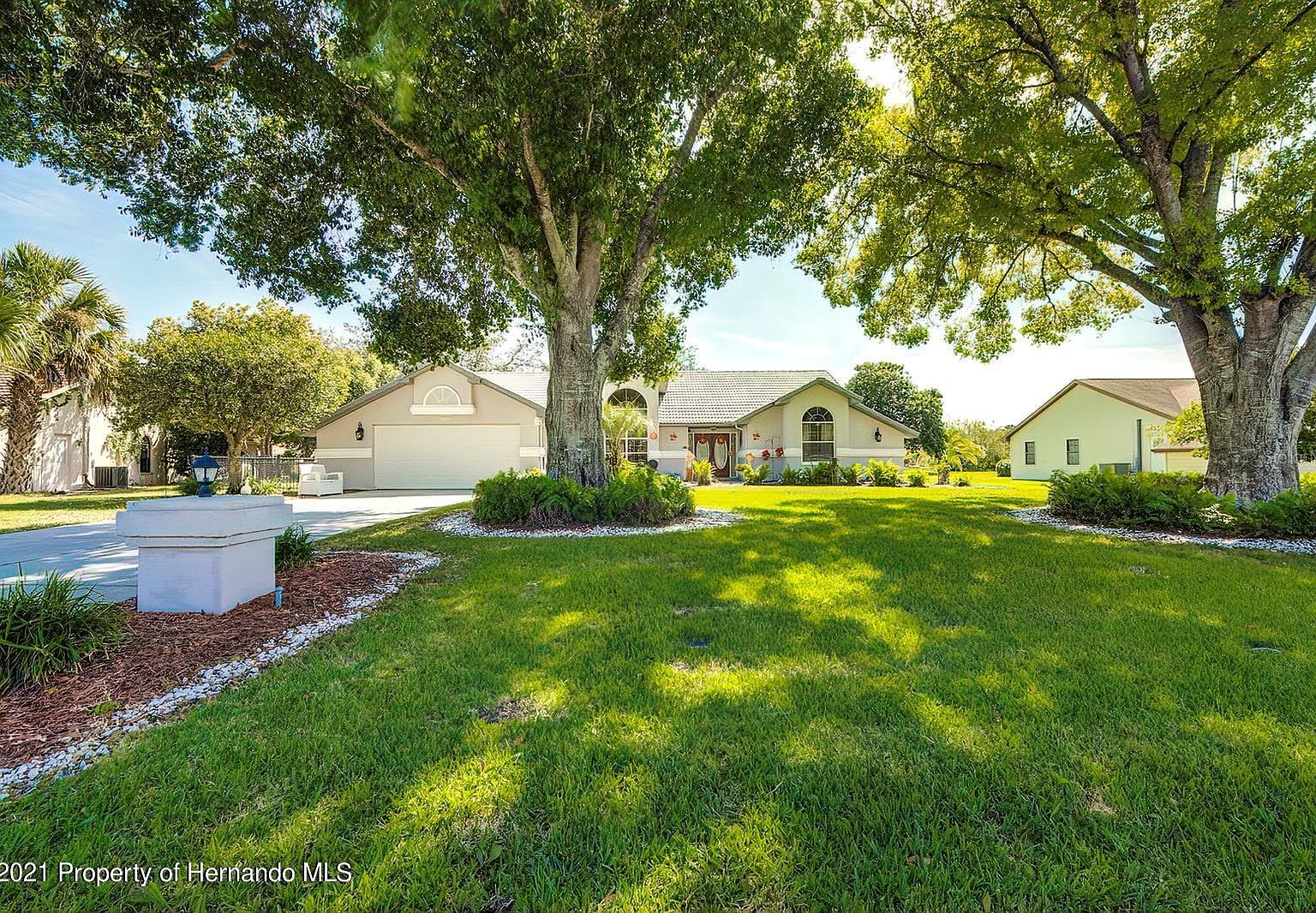 10578 Woodland Waters Blvd, Weeki Wachee, FL 34613 Zillow