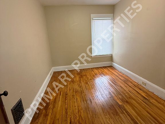 4th image of 237-39 Palmer Ave #239
