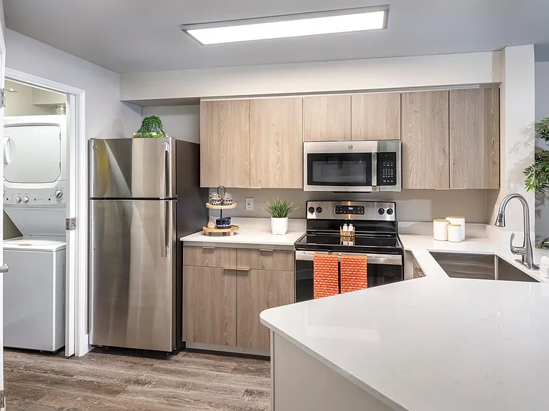 Redmond Place Apartments — Photo 7