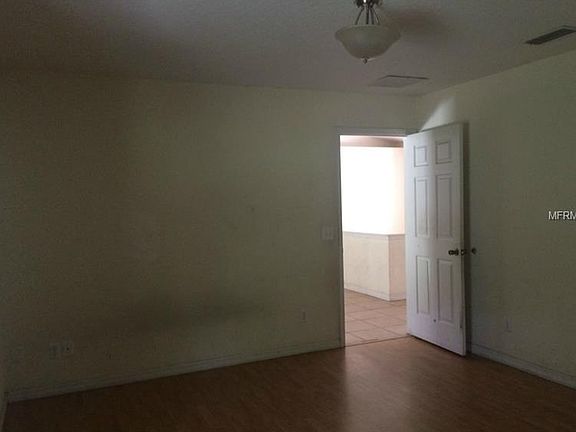 4th image of 226 S Grove St