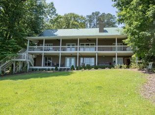 1572 Beri Barfield Dr, Dadeville, AL 36853