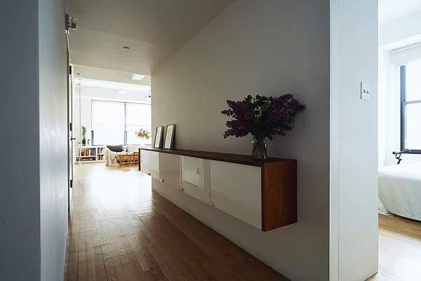 Rented by Compass | media 10