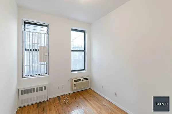 Rented by Bond New York | media 29