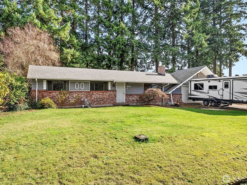 1st image of 910 Wildwood Avenue NE