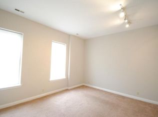 1000 Geyer Ave APT B, Saint Louis, MO 63104
