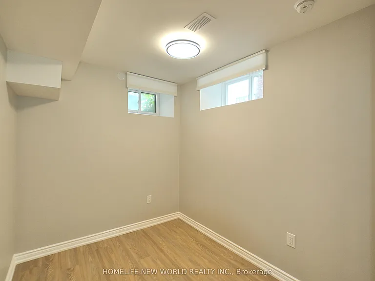 102 Belmont Ave #LOWER — Photo 8