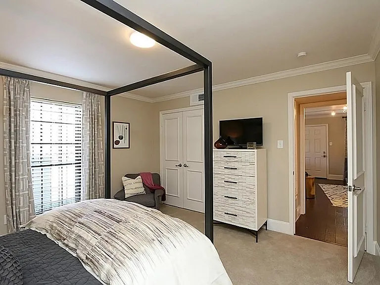 3402 Garrott St #7 — Photo 15