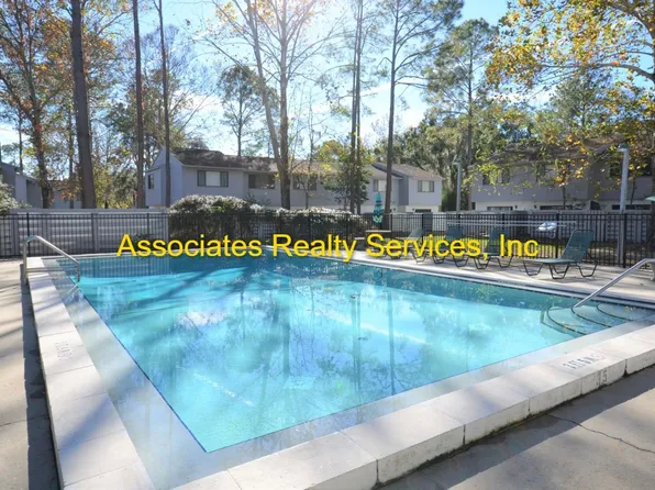 3600 SW 19th Ave APT 22, Gainesville, FL 32607